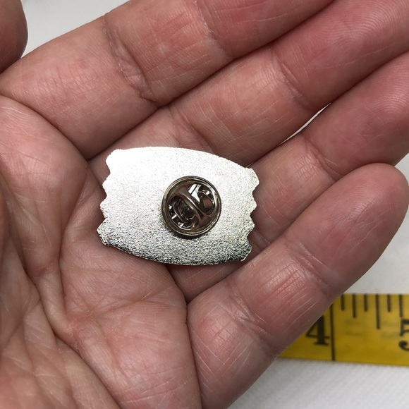 3/$25 “Neuro Spicy” Hit Sauce Packet Pin Badge Brooch UNISEX Hot Pepper - Picture 8 of 10